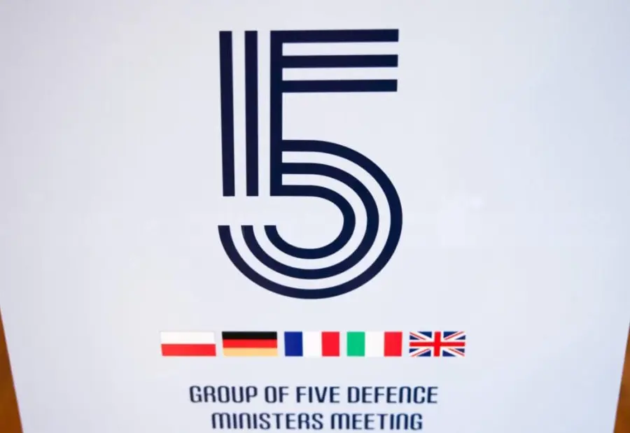 Gemeinsame Cyber-Sanktionen: UK und EU antworten auf FSB-Angriffe gegen Polen