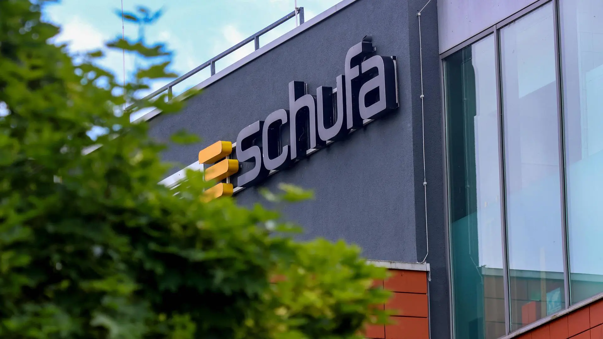 Die Schatten-Datenbank der Schufa: Wenn historische Daten zum Risiko werden